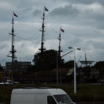 p1000585