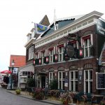p1000658