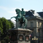 p1000776