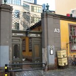 p1000902